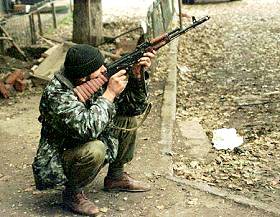Combattant tchétchène dans Grozny, 9.11.99