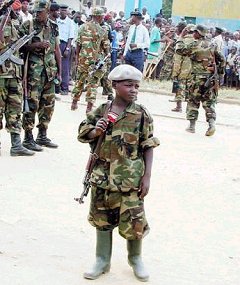 Enfant-soldat congolais de l'UPC, 10.2.03