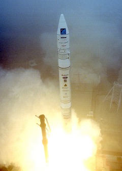 Lancement du satellite Ikonos par une fusée Athena