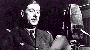 Le général de Gaulle au micro de la BBC à Londres - Image www.charles-de-gaulle.org